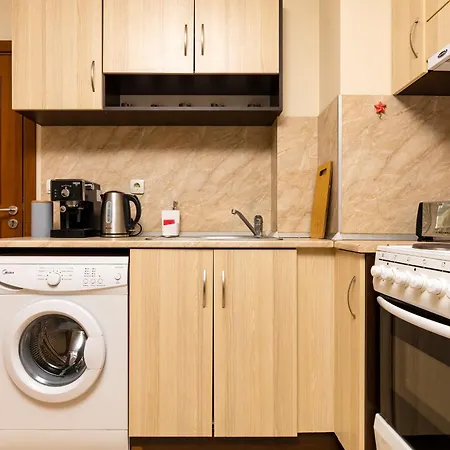 Apartment Modern 1 Bedroom Center *